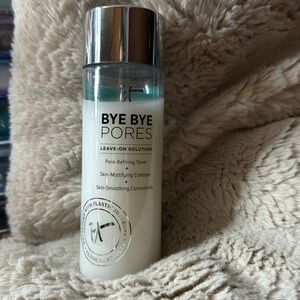 It Cosmetics Bye Bye Pores Leave-On Solution